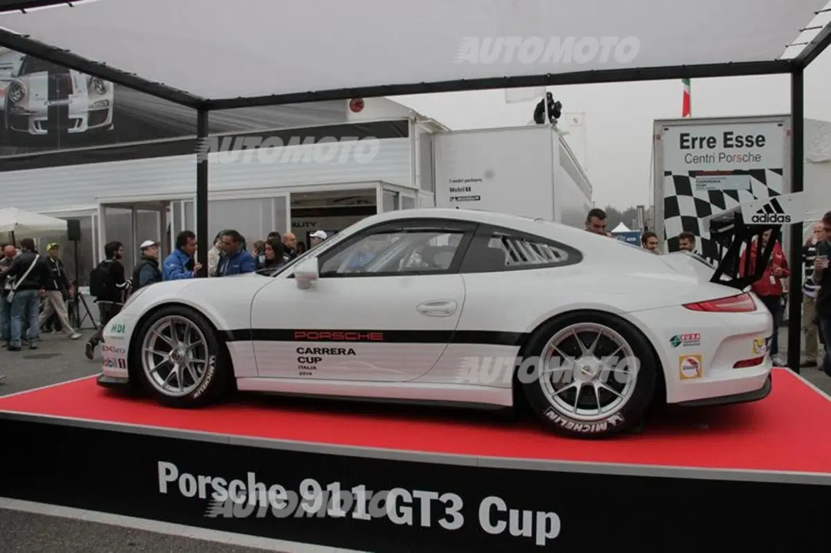 Porsche 911 GT3 Cup M.Y. 2014 (18)