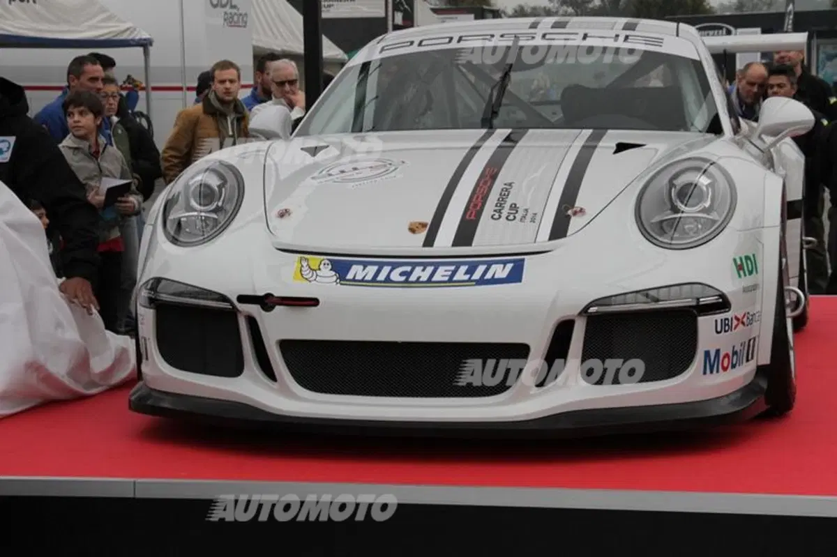 Porsche 911 GT3 Cup M.Y. 2014 (25)