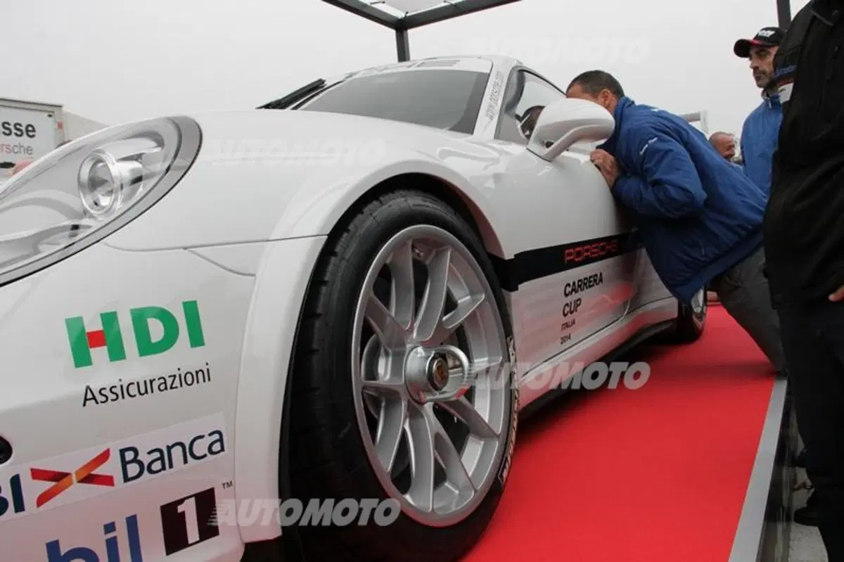 Porsche 911 GT3 Cup M.Y. 2014 (37)