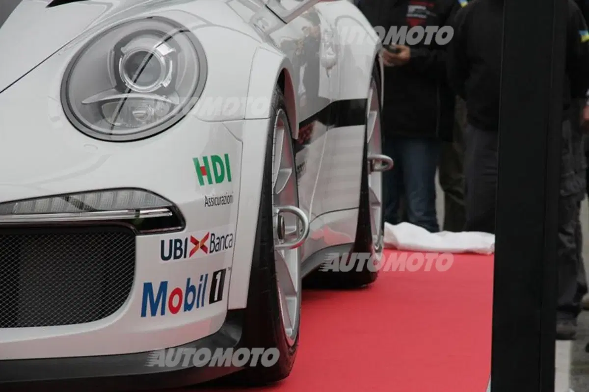 Porsche 911 GT3 Cup M.Y. 2014 (41)