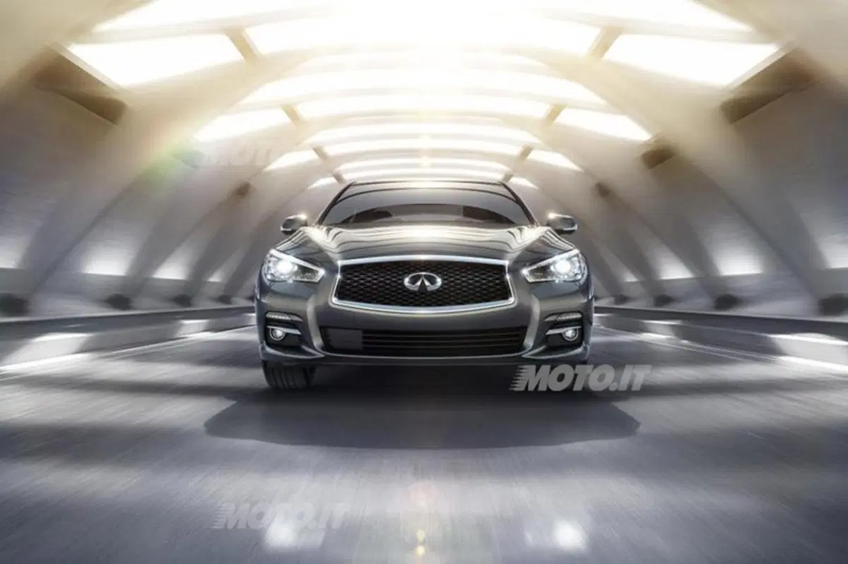 Roux: «Infiniti Q50 inaugura una nuova era. Obiettivo? Competere con i brand tedeschi» (12)