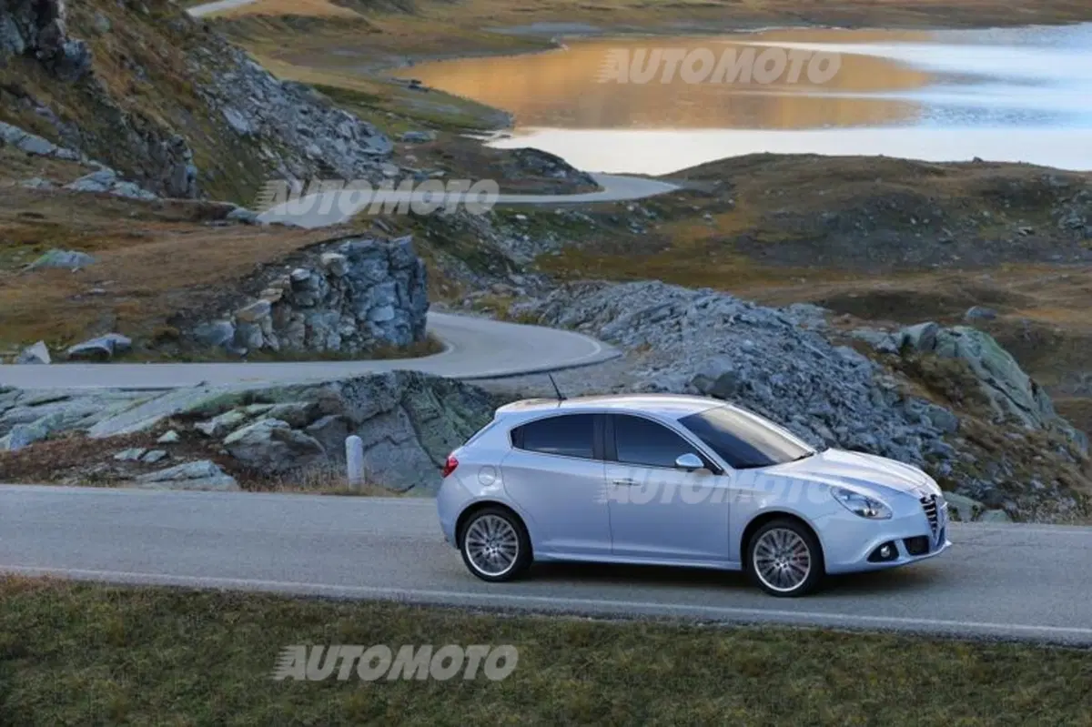 Alfa Romeo Giulietta 2.0 JTDM (3)