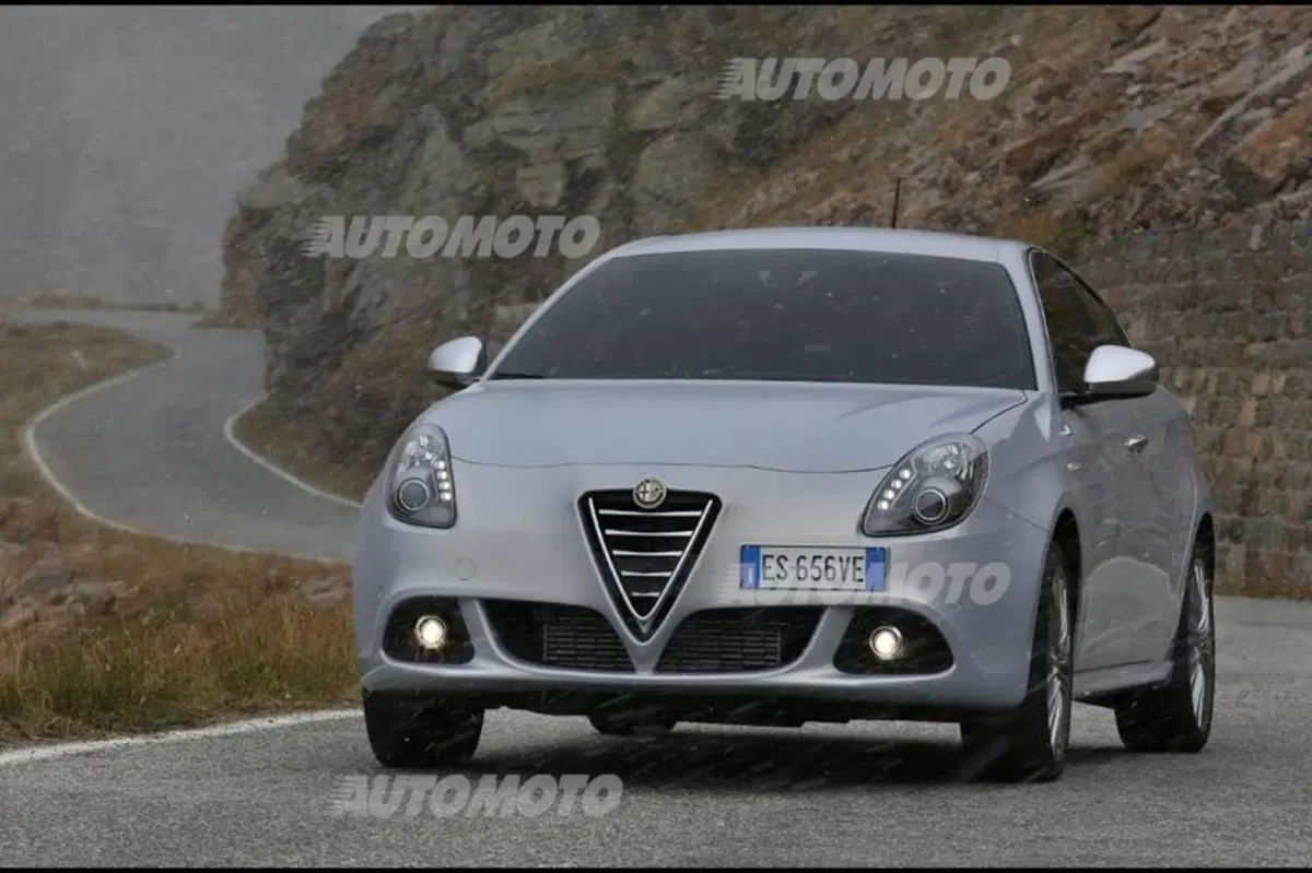 Alfa Romeo Giulietta 2.0 JTDM (7)