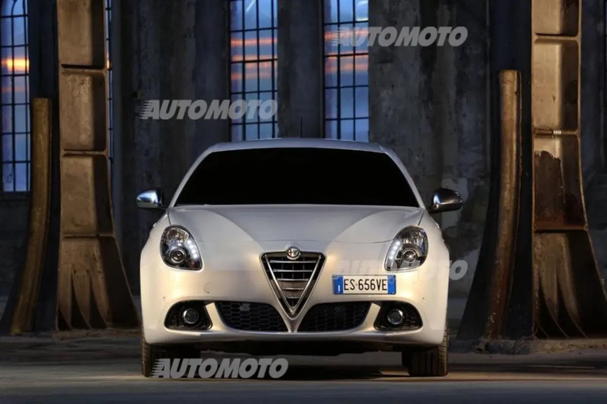 Alfa Romeo Giulietta 2.0 JTDM (21)