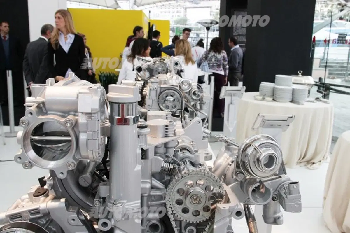 Fiat: al Festival della Scienza di Genova con 500L Living e le alimentazioni alternative (13)
