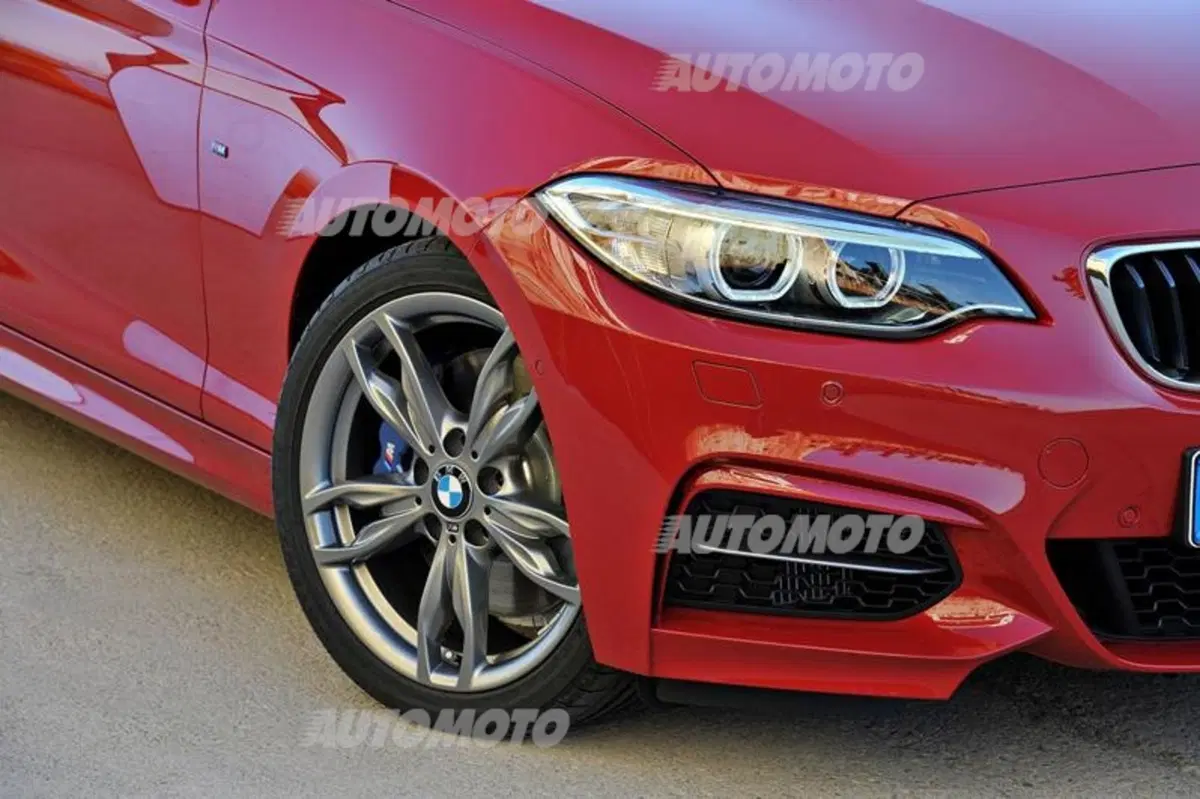BMW Serie 2 Coupé: dati e immagini ufficiali (27)