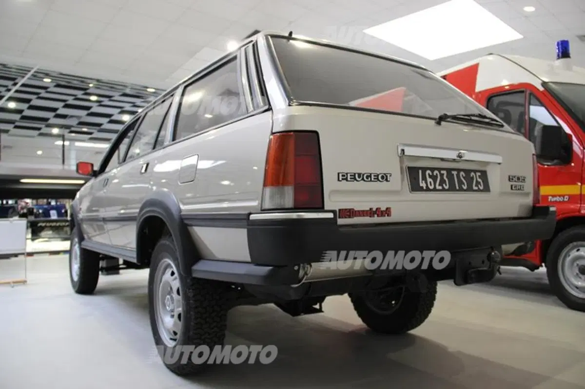 Peugeot: una notte al museo. Di Sochaux/Prima parte (84)