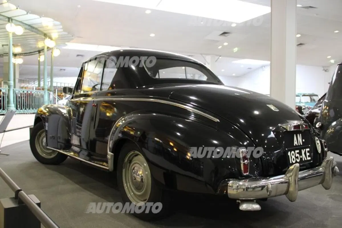 Peugeot: una notte al museo. Di Sochaux/Prima parte (94)