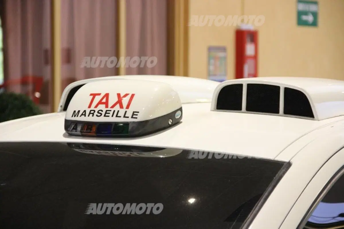 Peugeot: una notte al museo. Di Sochaux/Prima parte (111)
