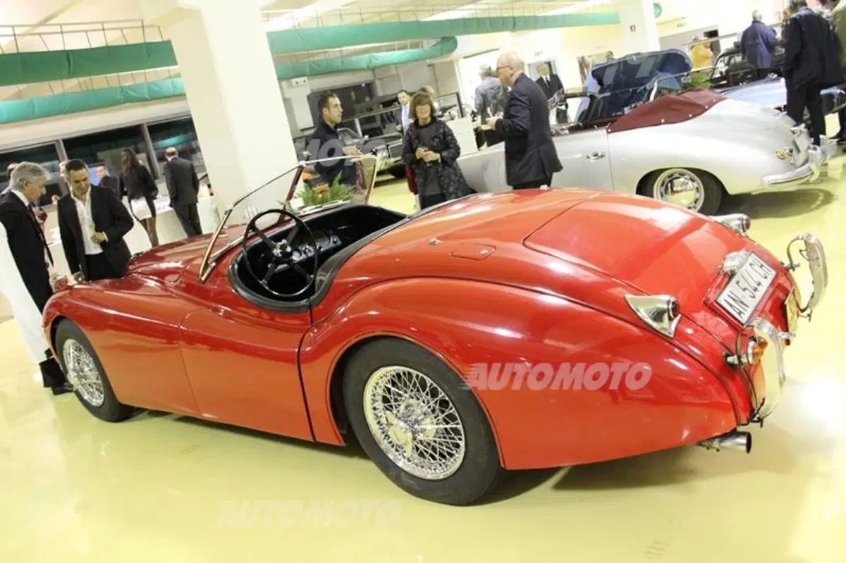 RuhmVollSteuer: l'albergo a 5 stelle per auto (e moto) d'epoca (8)