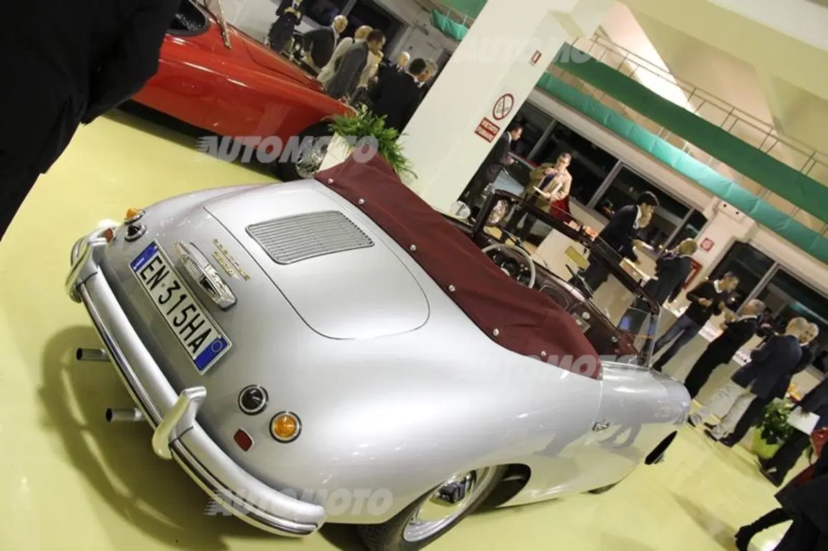 RuhmVollSteuer: l'albergo a 5 stelle per auto (e moto) d'epoca (18)
