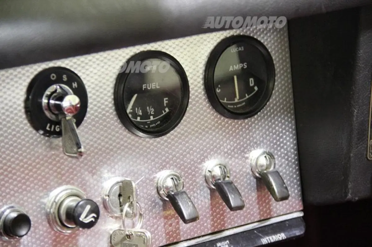 RuhmVollSteuer: l'albergo a 5 stelle per auto (e moto) d'epoca (26)