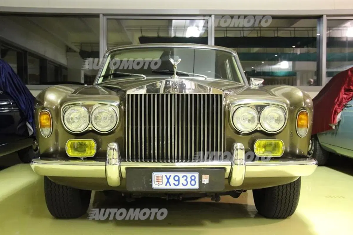 RuhmVollSteuer: l'albergo a 5 stelle per auto (e moto) d'epoca (40)