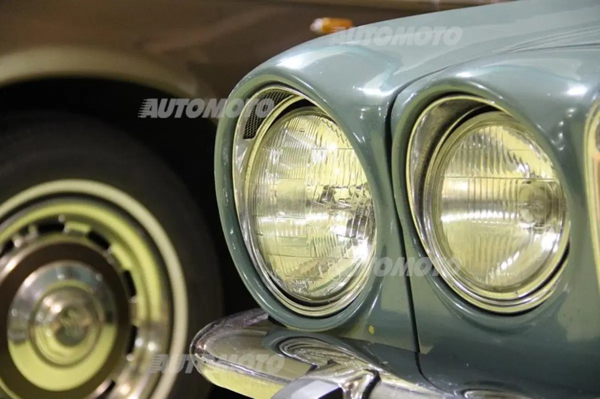 RuhmVollSteuer: l'albergo a 5 stelle per auto (e moto) d'epoca (43)