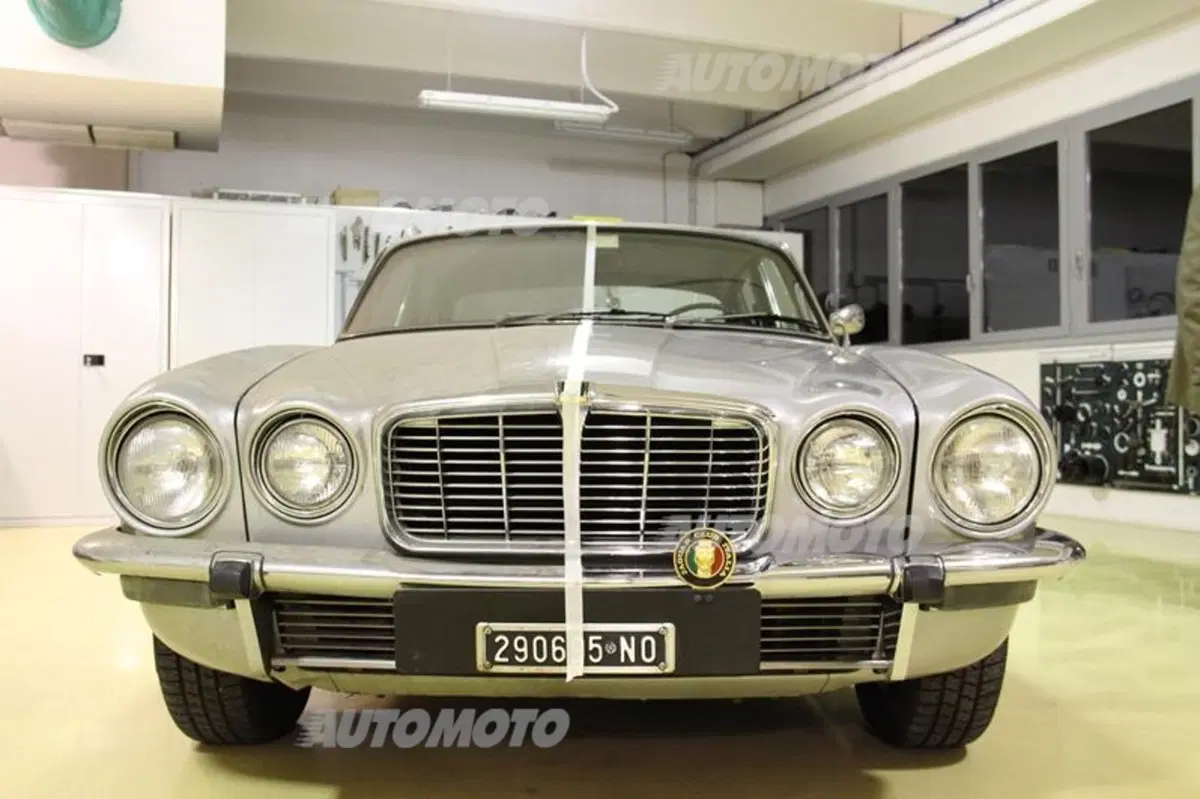 RuhmVollSteuer: l'albergo a 5 stelle per auto (e moto) d'epoca (50)
