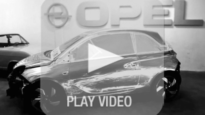 Ad Eicma in anteprima l&#039;esclusiva Opel Adam creata con Valentino Rossi