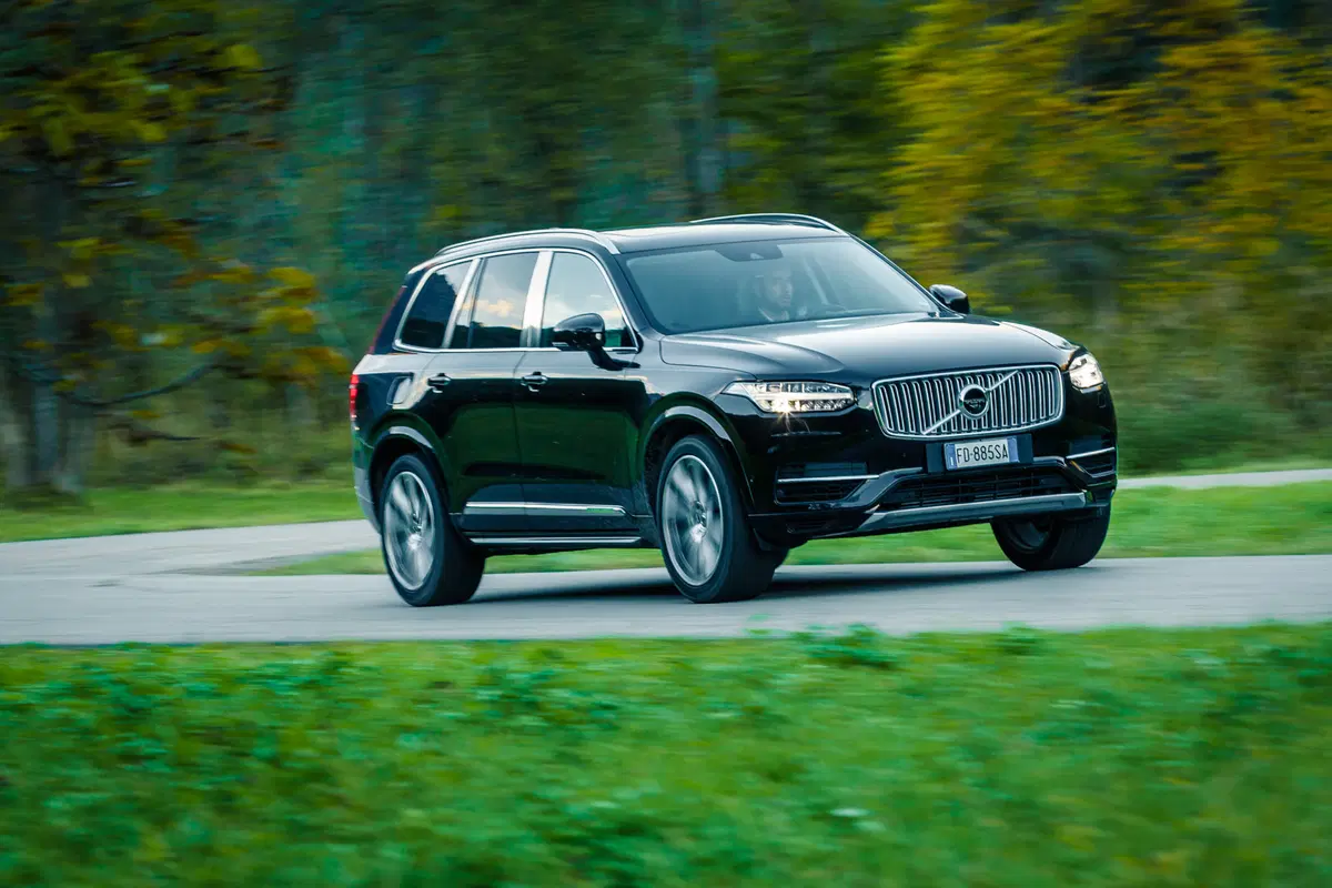 Volvo XC90 T8: tutta la potenza dell’ibrido [Video] (2)