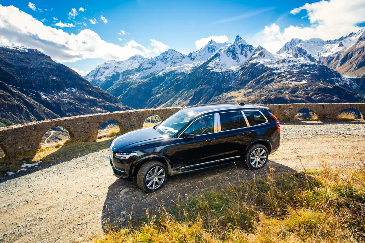 Volvo XC90 T8: tutta la potenza dell’ibrido [Video] (4)