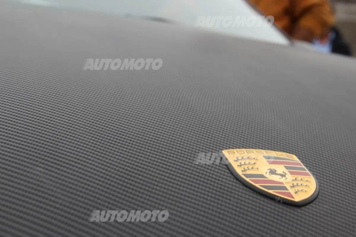 Porsche 911: rifarsi gli occhi al raduno con 50 anni di storia (31)