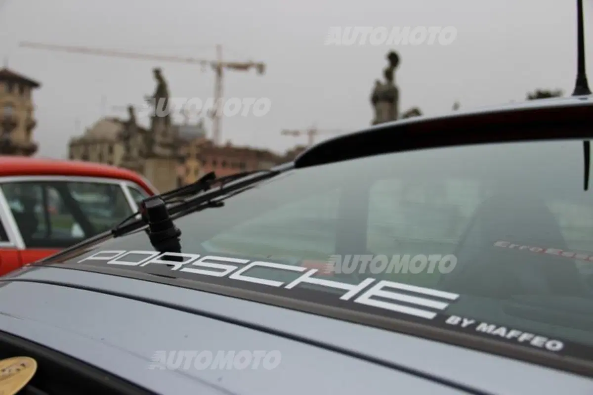 Porsche 911: rifarsi gli occhi al raduno con 50 anni di storia (88)