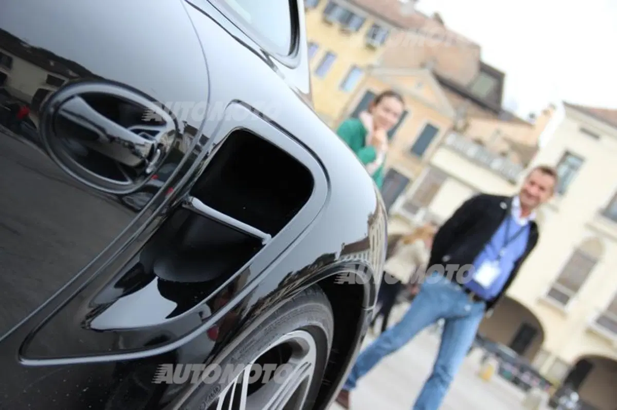 Porsche 911: rifarsi gli occhi al raduno con 50 anni di storia (97)