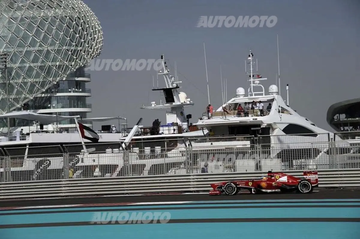 Formula 1 GP Abu Dhabi 2013: Webber si aggiudica le qualifiche (18)