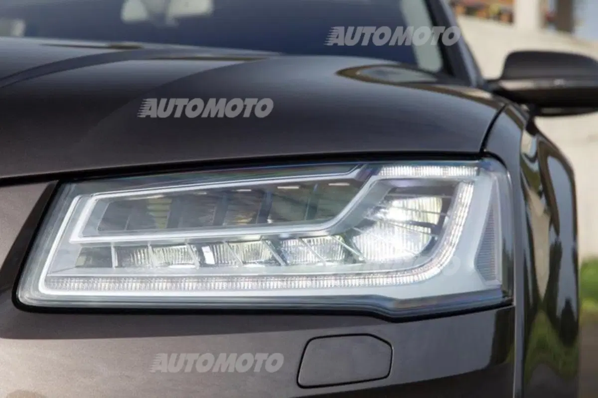 Audi A8 restyling (36)