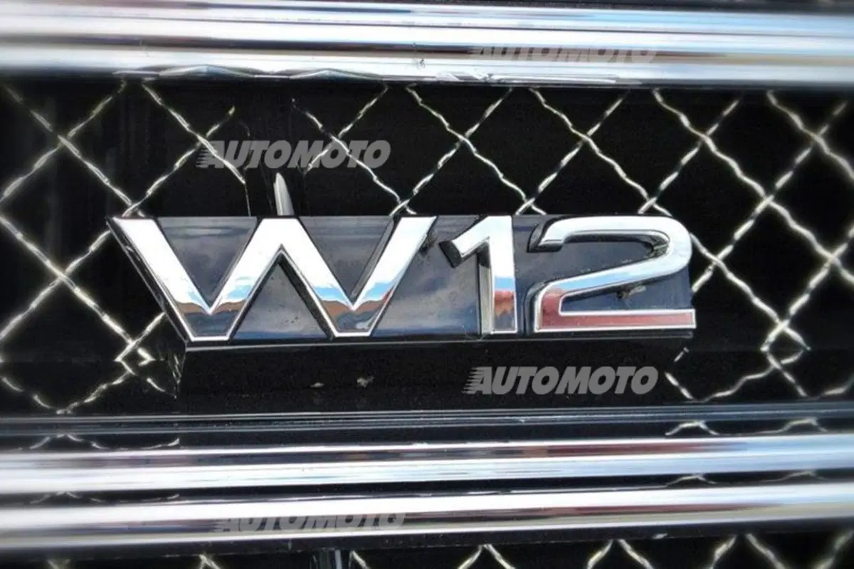 Audi A8 restyling (44)