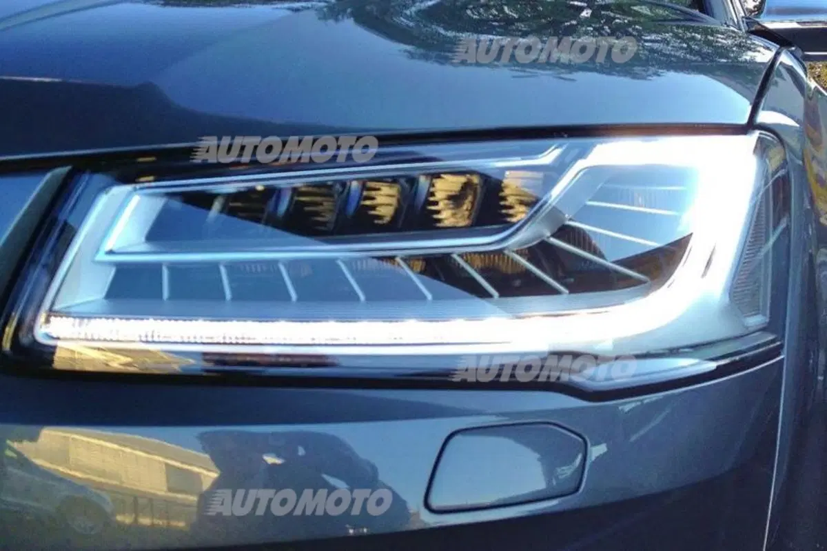 Audi A8 restyling (47)