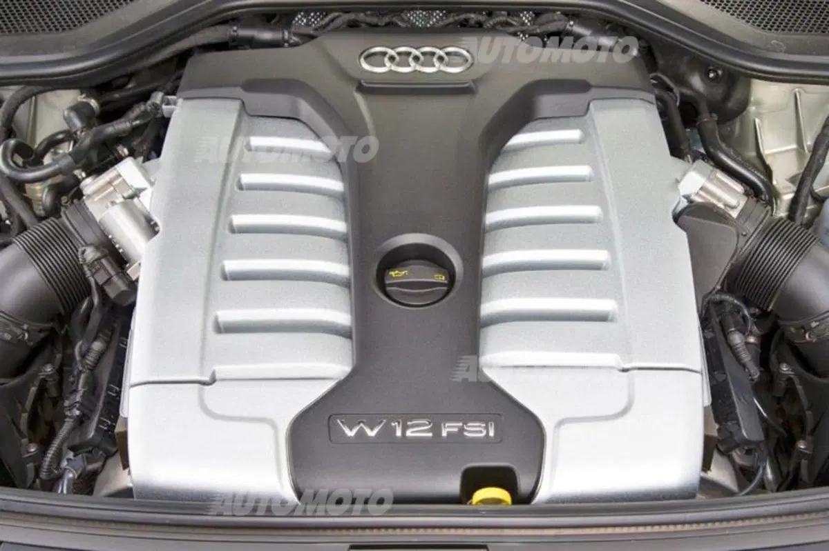 Audi A8 restyling (80)