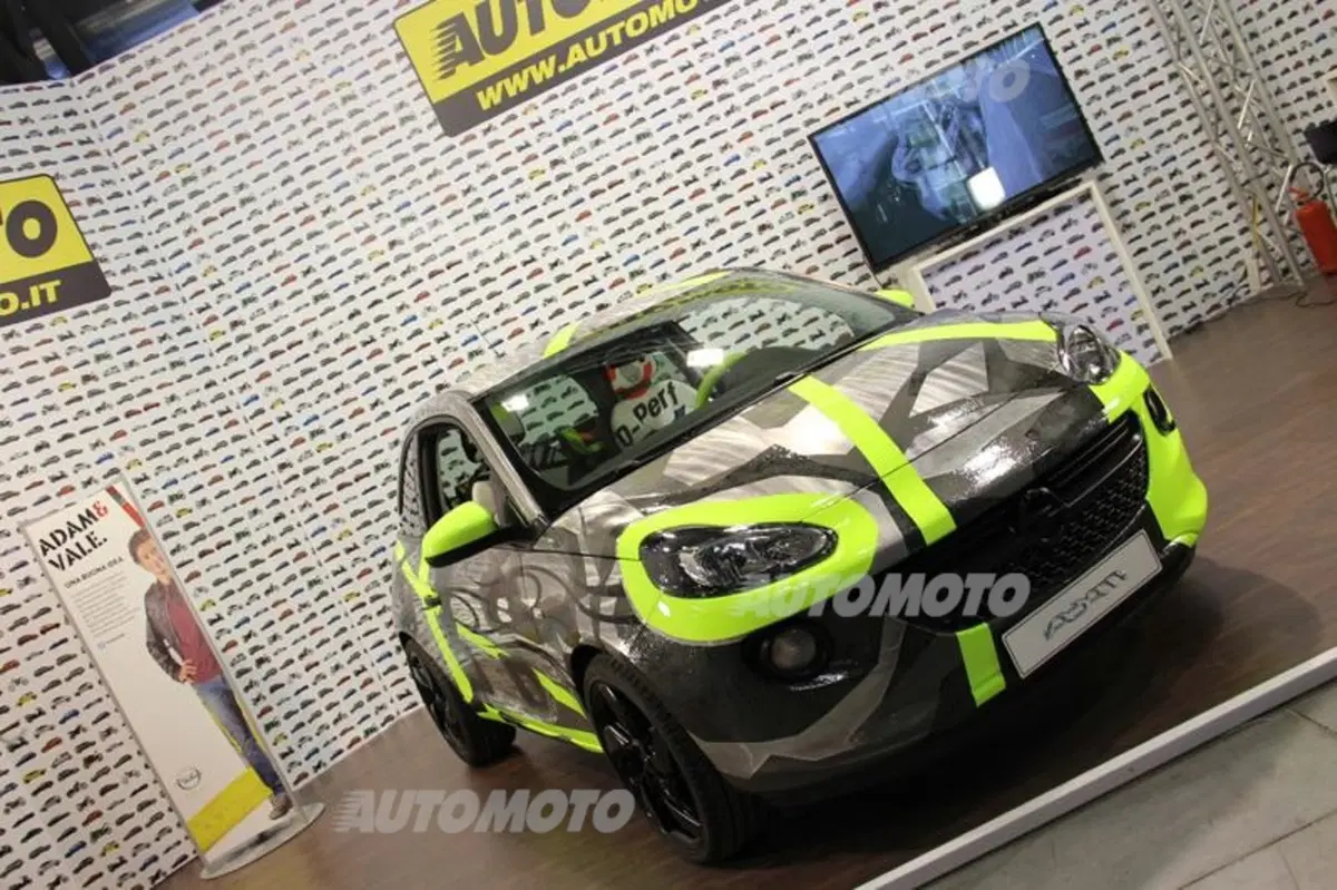 Opel Adam: ecco l'esemplare realizzato da Rossi e Drudi per beneficenza (2)
