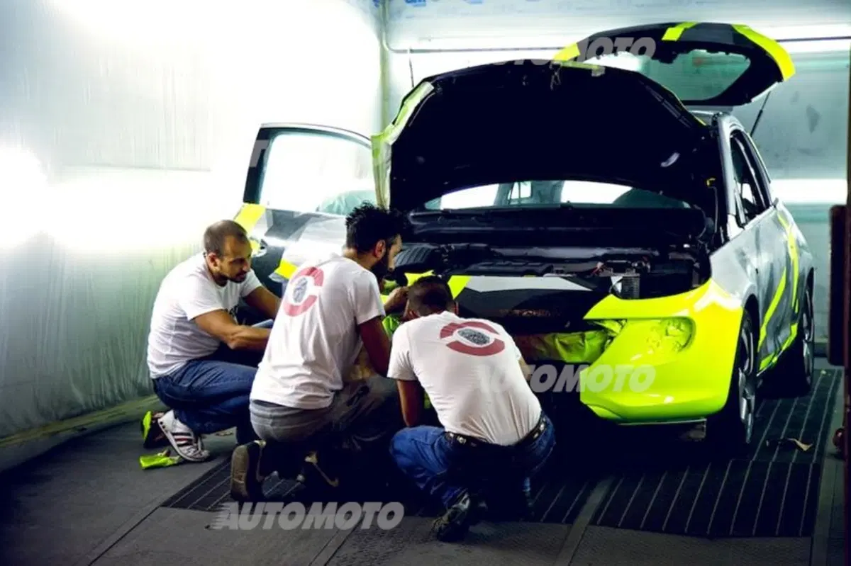 Opel Adam: ecco l'esemplare realizzato da Rossi e Drudi per beneficenza (35)