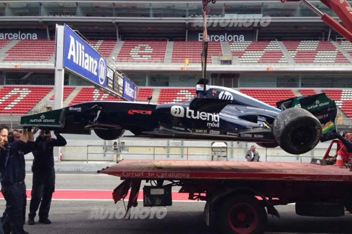 Pol Espargaro ha provato una Formula Renault andando però a sbattere (7)
