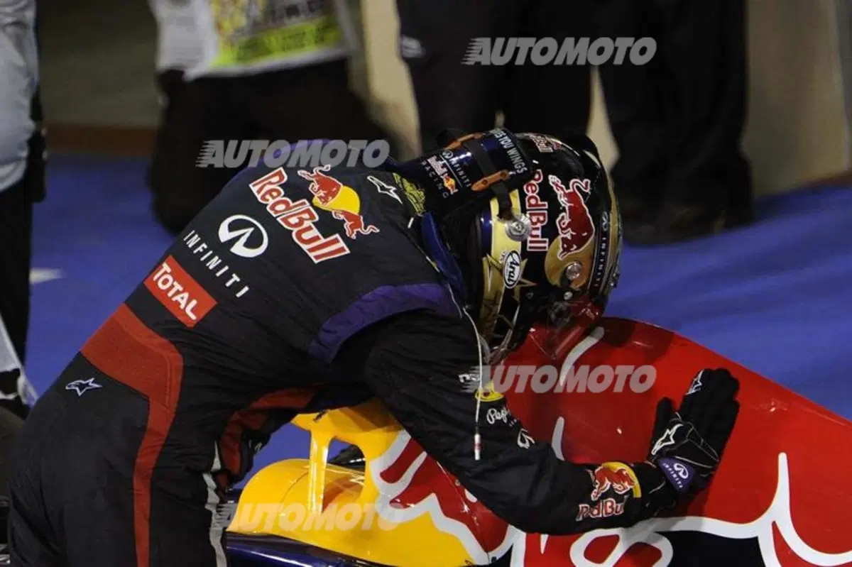 Formula 1 GP Abu Dhabi 2013: le foto più belle di Yas Marina (8)