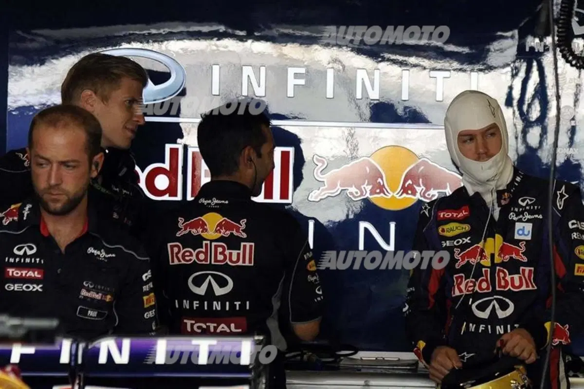Formula 1 GP Abu Dhabi 2013: le foto più belle di Yas Marina (26)