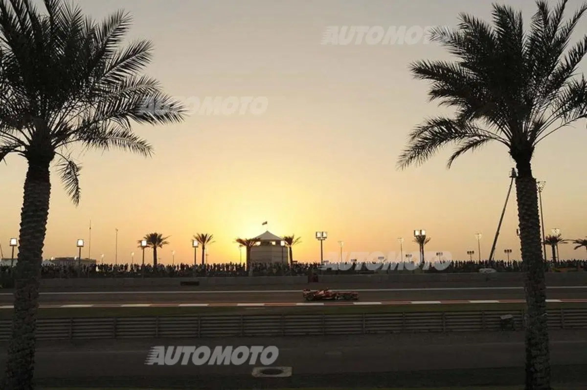 Formula 1 GP Abu Dhabi 2013: le foto più belle di Yas Marina (35)