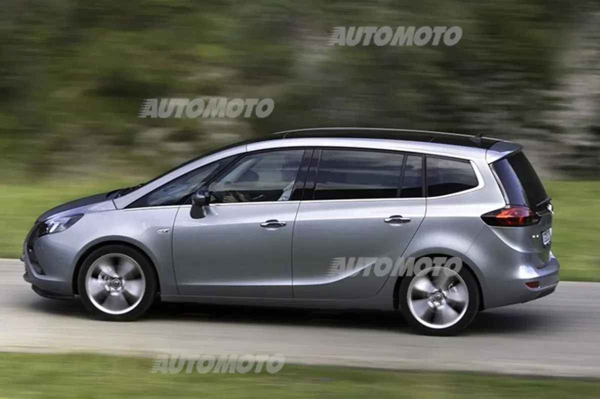 Opel Zafira Tourer 1.6 CDTI (6)