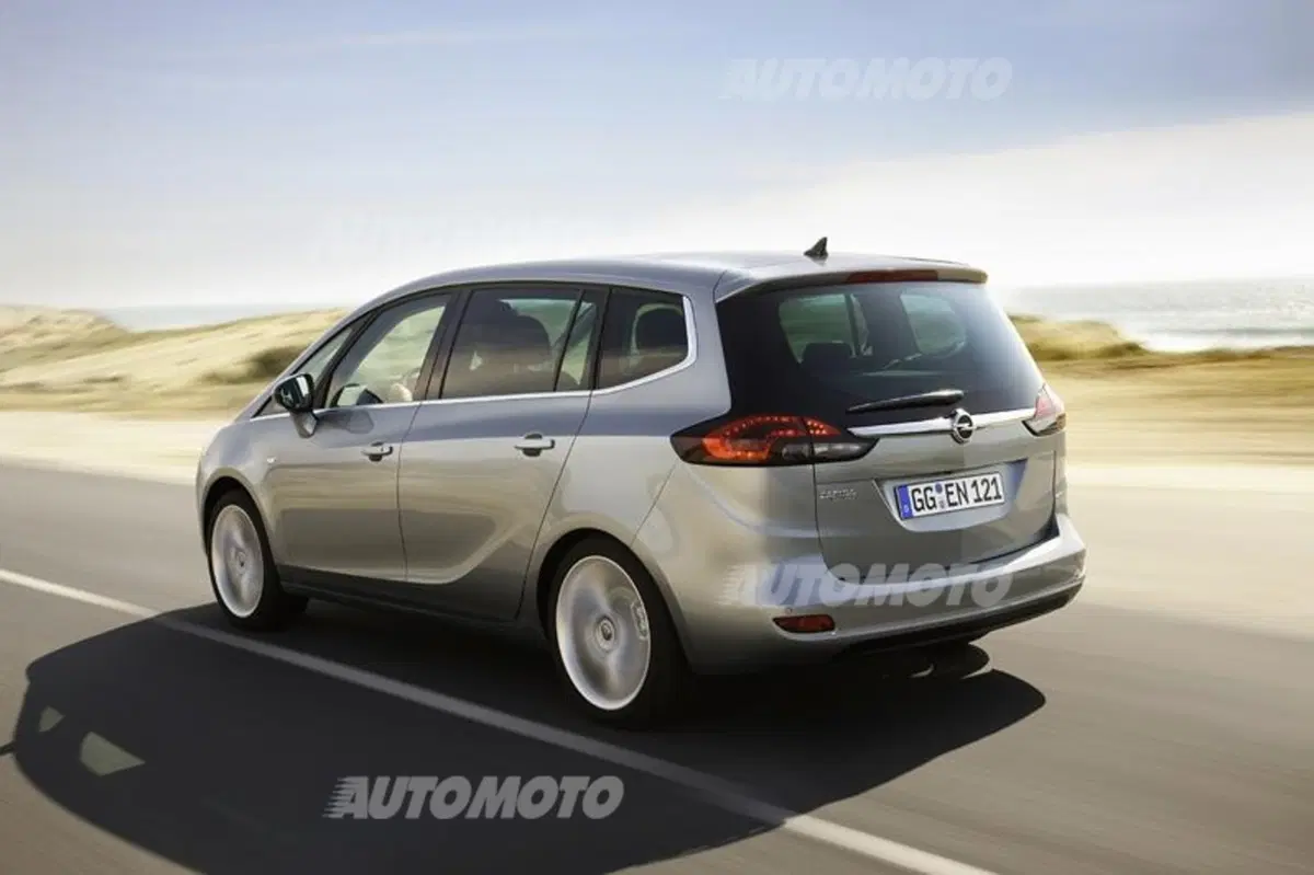 Opel Zafira Tourer 1.6 CDTI (14)