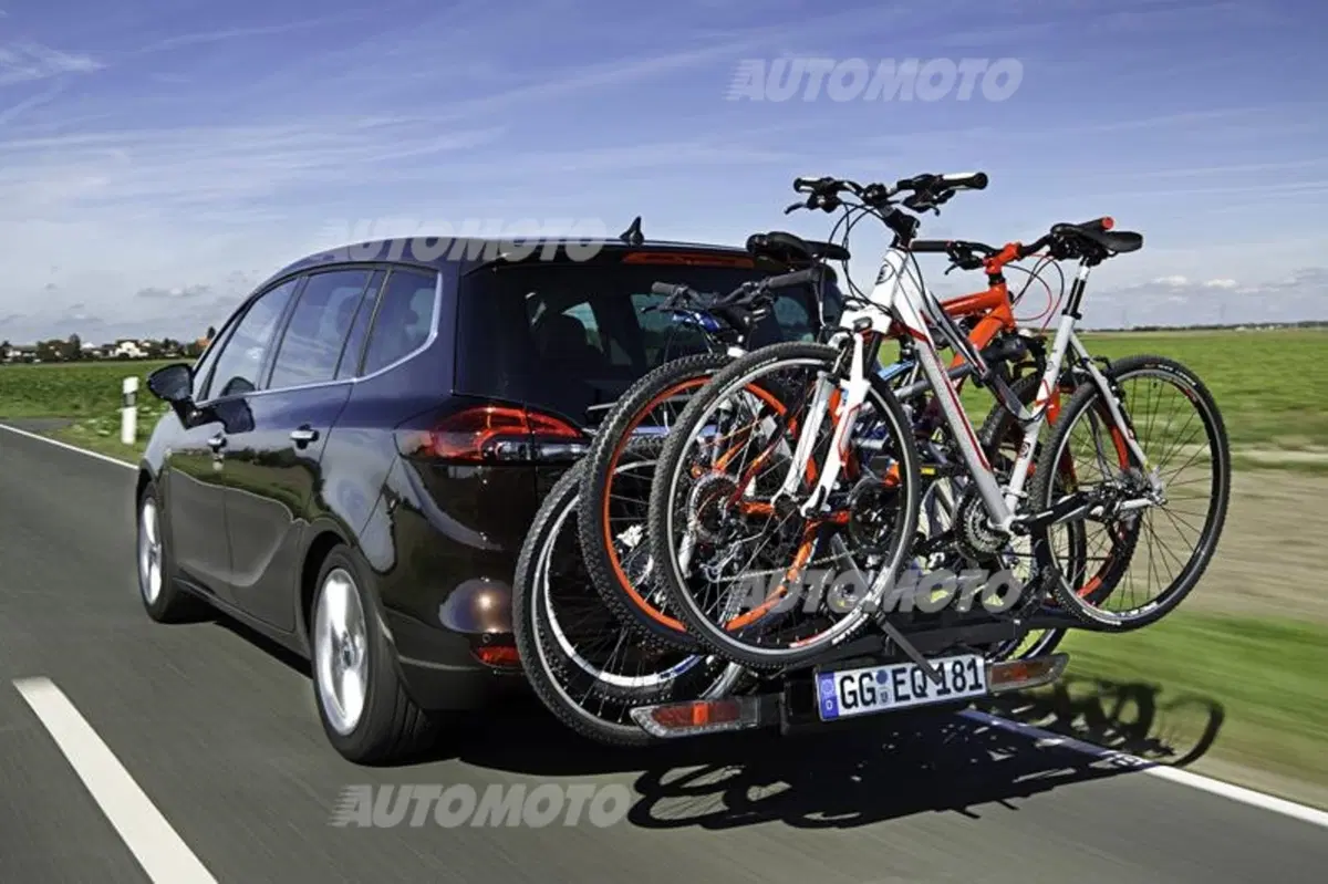 Opel Zafira Tourer 1.6 CDTI (29)