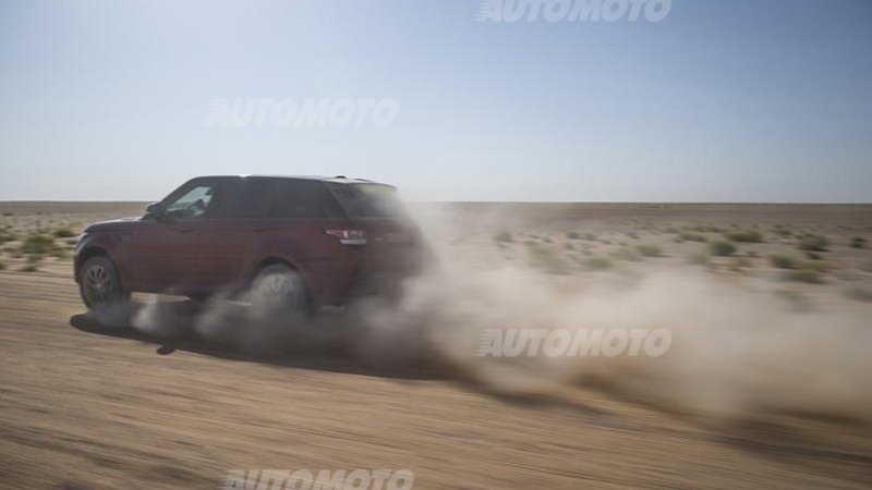 Nuova Range Rover Sport: stabilito il nuovo record per la traversata Empty Quarter