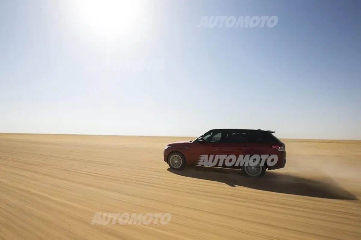 Nuova Range Rover Sport: stabilito il nuovo record per la traversata Empty Quarter