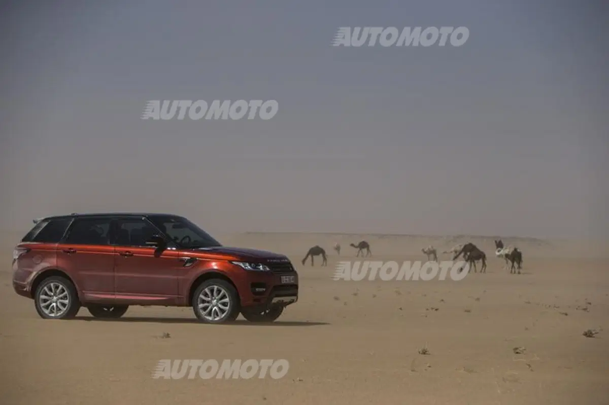 Nuova Range Rover Sport: stabilito il nuovo record per la traversata Empty Quarter (2)