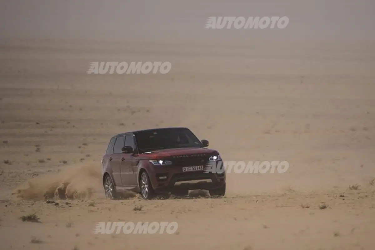 Nuova Range Rover Sport: stabilito il nuovo record per la traversata Empty Quarter (4)