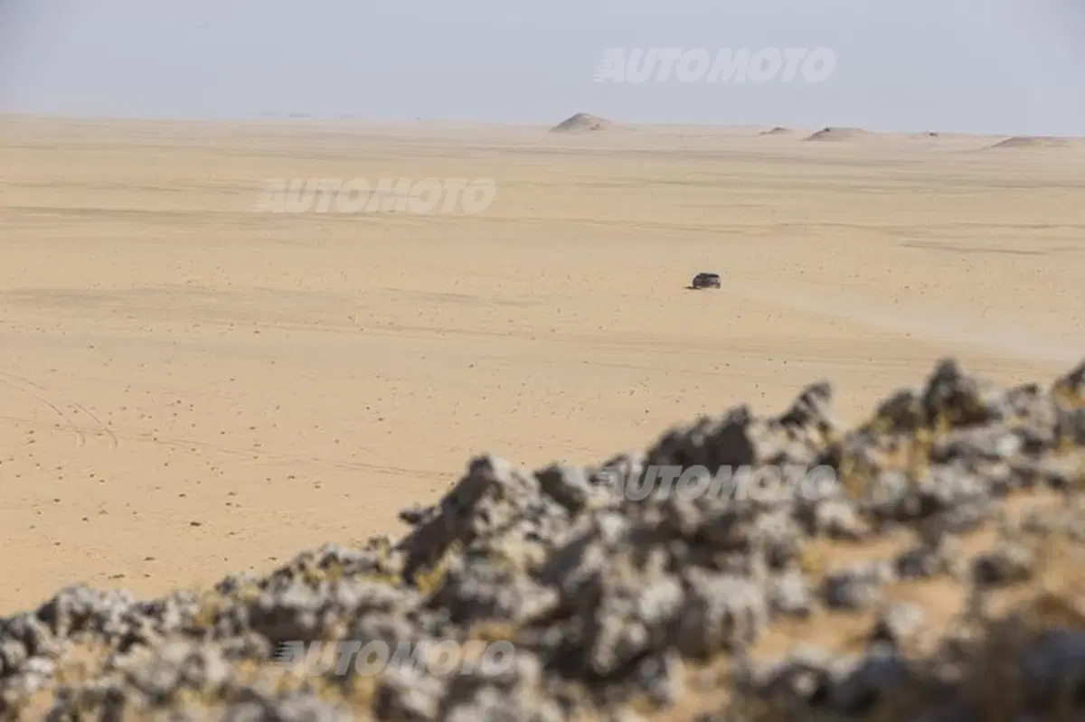 Nuova Range Rover Sport: stabilito il nuovo record per la traversata Empty Quarter (9)