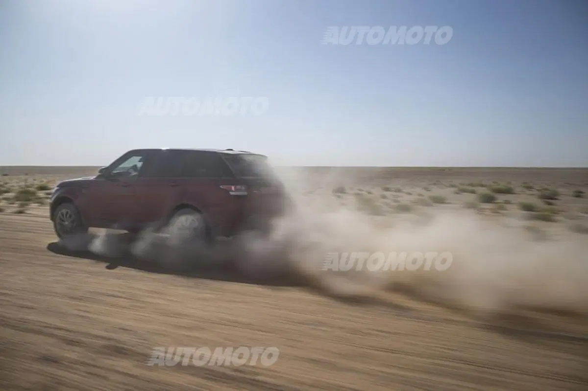 Nuova Range Rover Sport: stabilito il nuovo record per la traversata Empty Quarter (11)