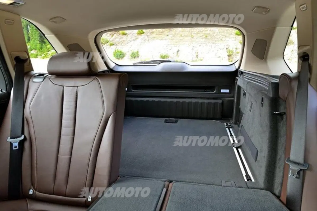 Nuova BMW X5 (47)