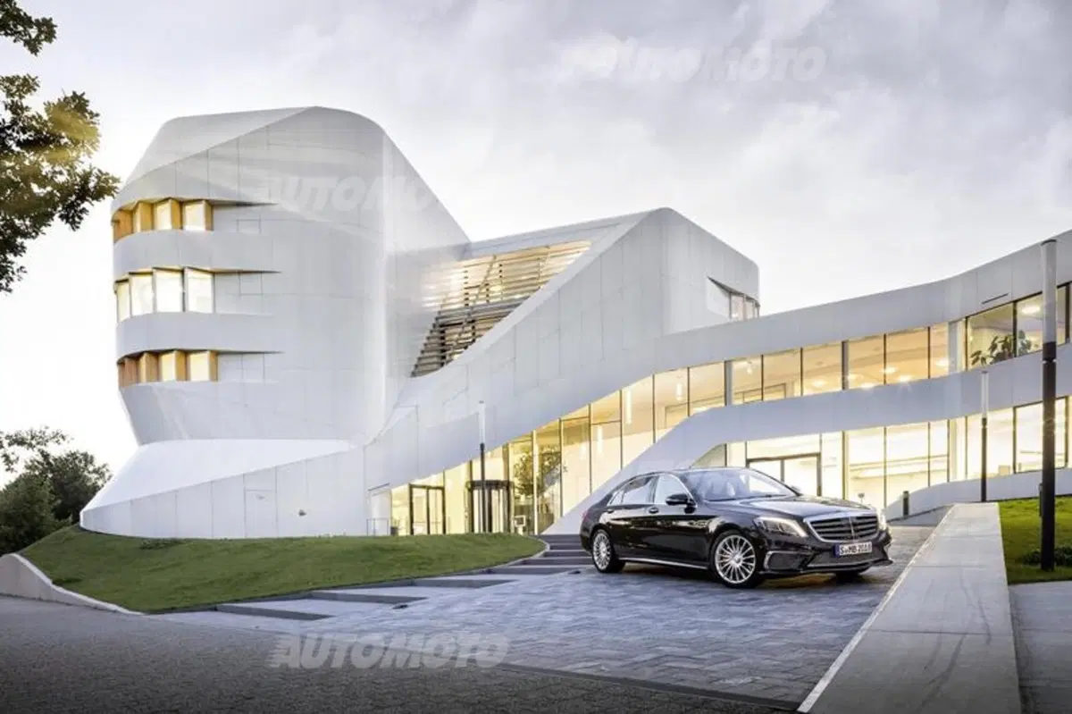 Nuova Mercedes-Benz Classe S 65 AMG: l'ammiraglia da 630 CV (3)