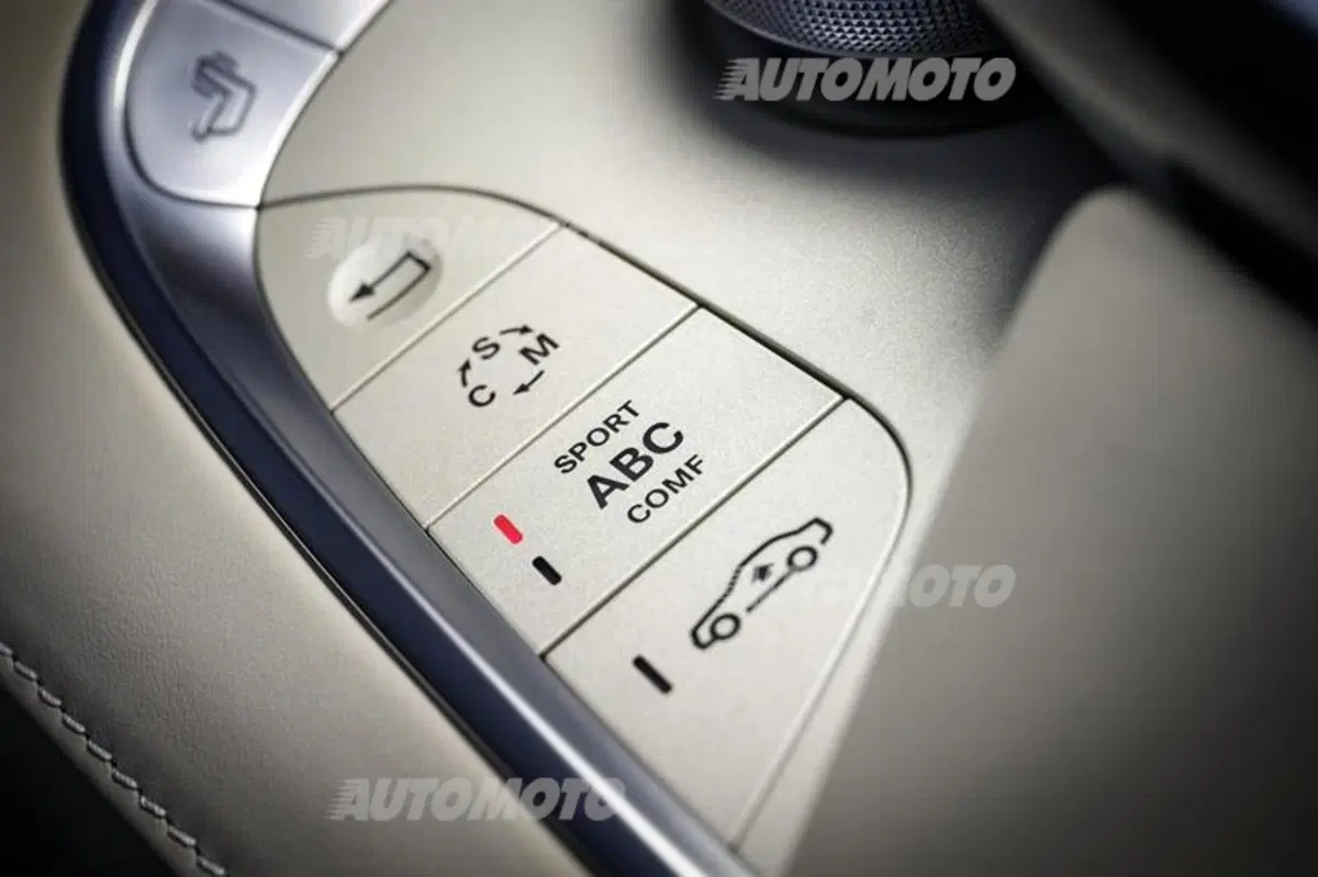 Nuova Mercedes-Benz Classe S 65 AMG: l'ammiraglia da 630 CV (13)