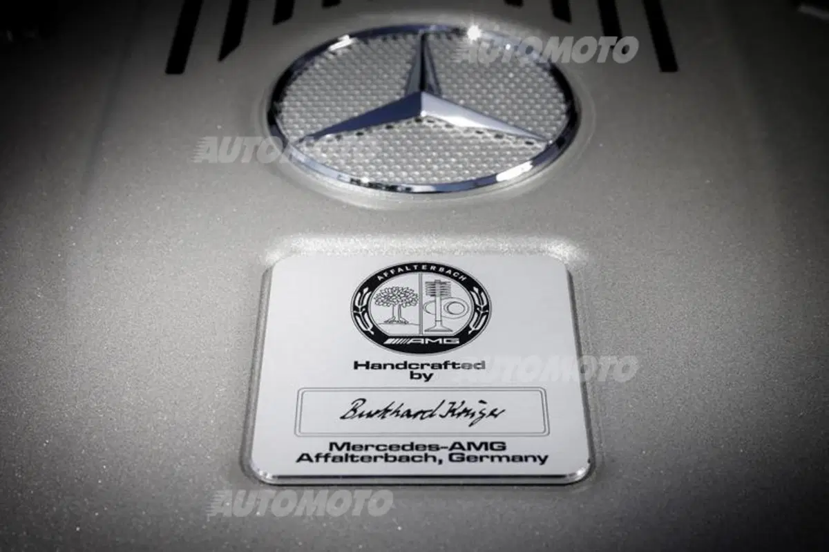 Nuova Mercedes-Benz Classe S 65 AMG: l'ammiraglia da 630 CV (14)