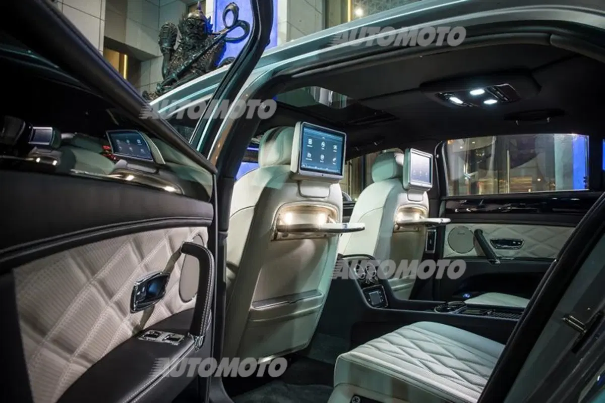 Garavaglia: «Nuova Bentley Flying Spur? Lusso, tecnologia e piacere di guida» (16)